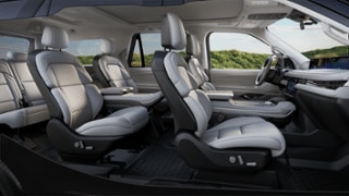 2025 Lincoln Lincoln Navigator Internal Image 1